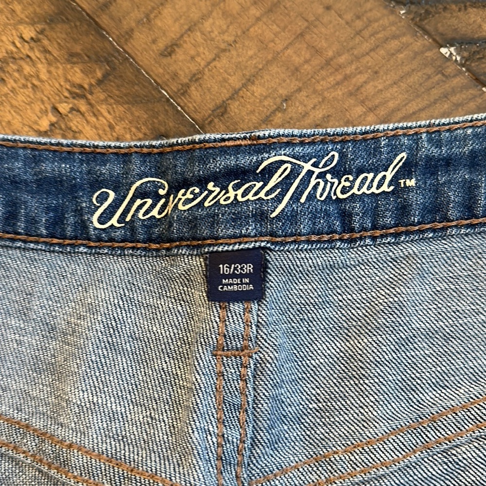 Universal Thread Button-Fly Jean Shorts 16/33r - image 4